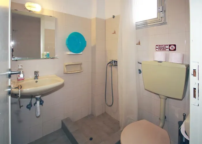 招待所 Mouse House 3*