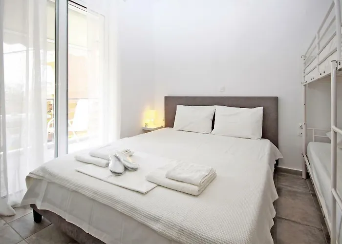 Casa de hóspedes Mouse House Néos Marmarás